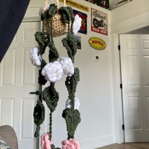 Hanging plant decoration